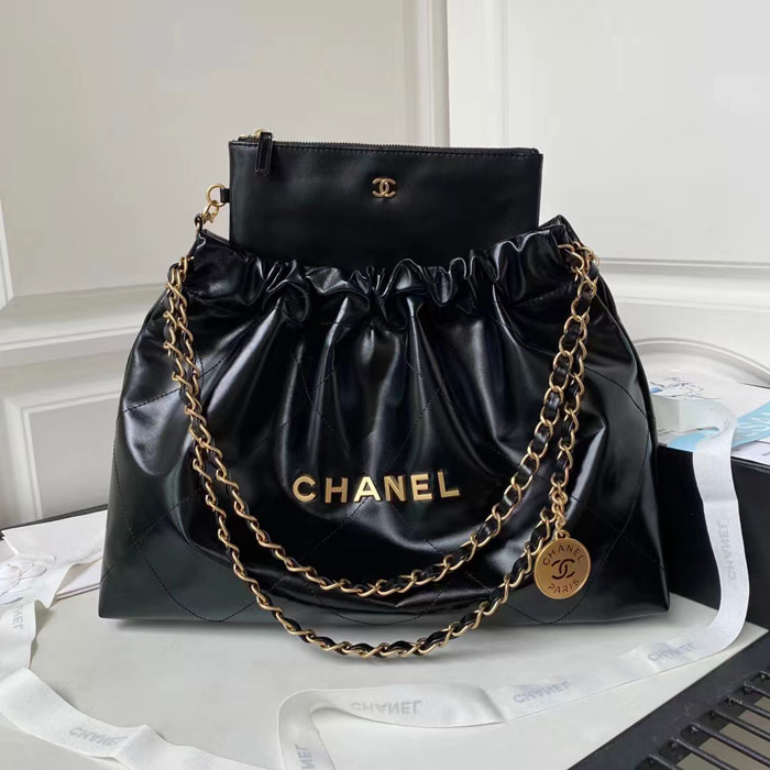 2024 CHANEL 22 HANDBAG