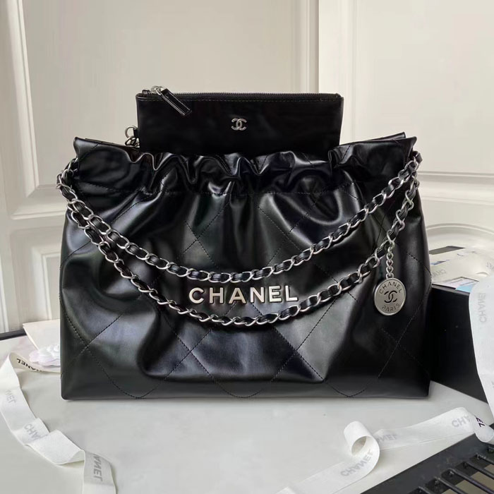 2024 CHANEL 22 HANDBAG