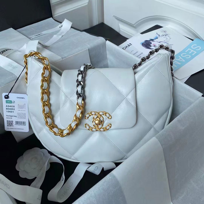 2024 CHANEL HOBO BAG