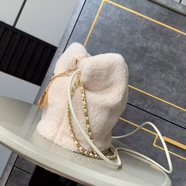 2024 Chanel 22 MINI HANDBAG