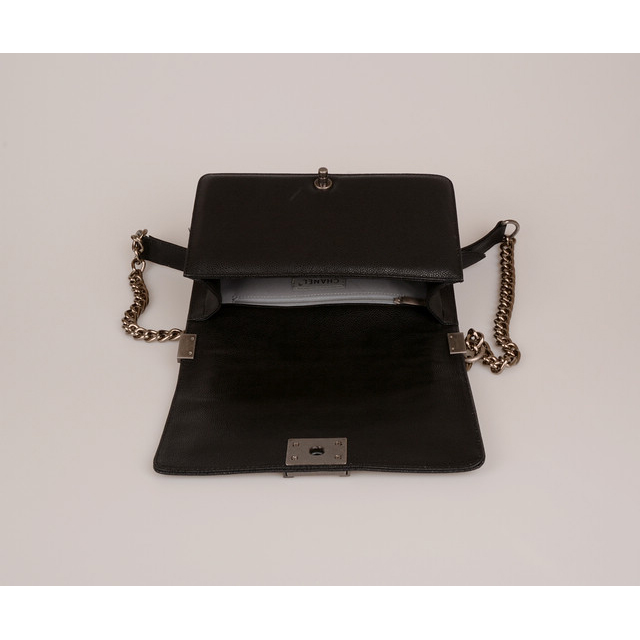 Boy Chanel Flap Shoulder Bag Caviar leather A67087 Black in Silver
