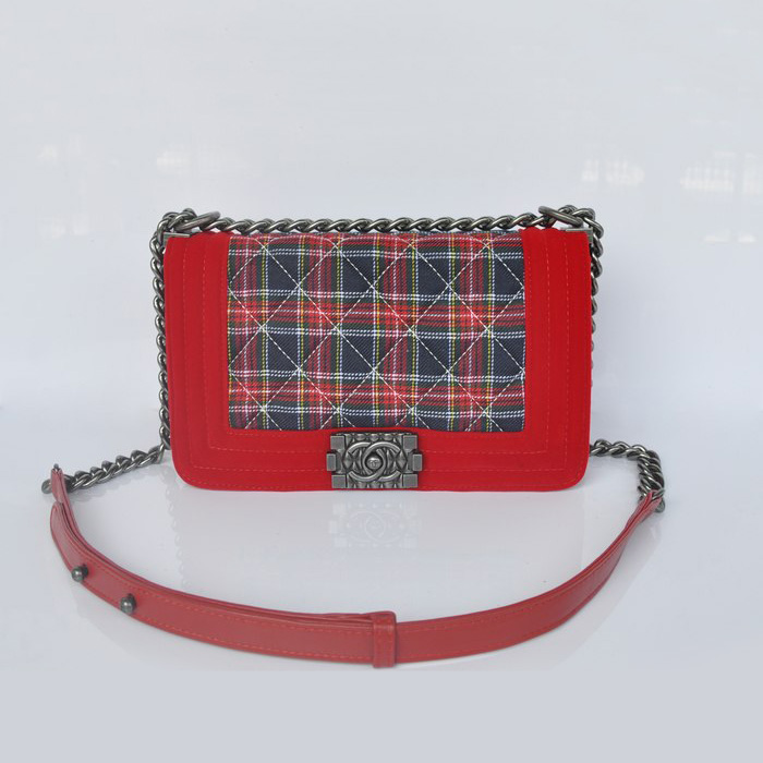 Boy Chanel Flap Shoulder Bag Nubuck & Denim A67064 Red