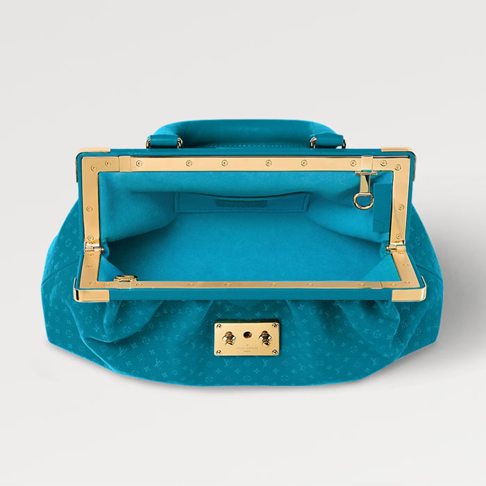 Louis vuitton Monogram Clutch
