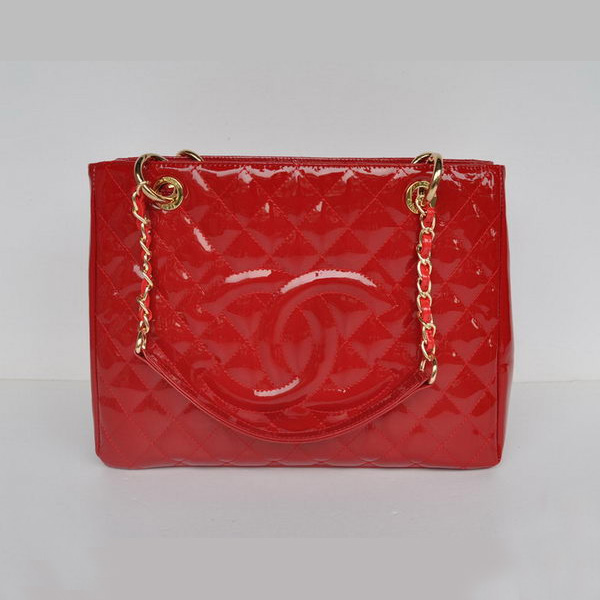 Chanel A50995 Red Patent Leather Shoulder Bag Gold
