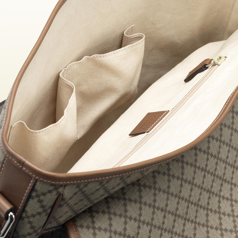 gucci flap messenger bag