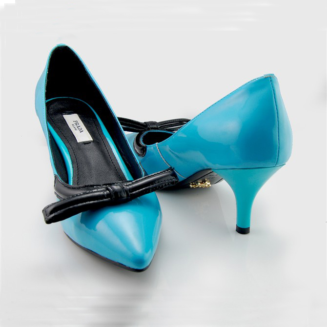 prada shoes