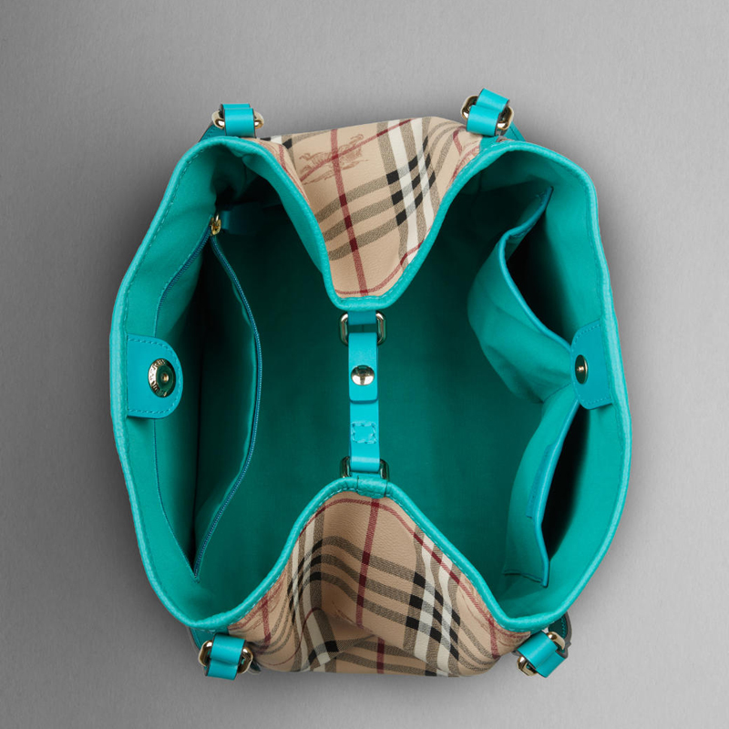 SMALL CANVAS CHECK TOTE